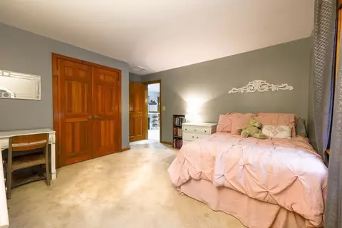 15 Vinton Rd, Sturbridge, MA 01566 photo 17