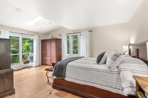 24 Heather Ln, Walpole, MA 02081 photo 15
