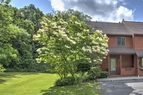 83 Spaulding St #83, Amherst, MA 01002