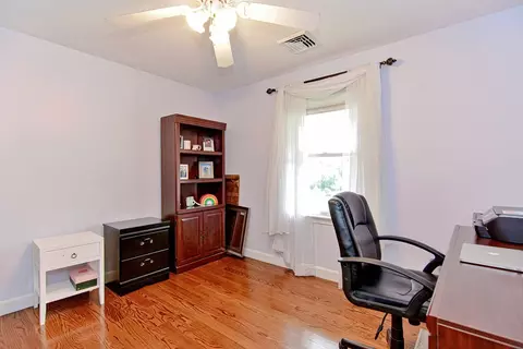 14 Crestlan Dr, Worcester, MA 01604 photo 20