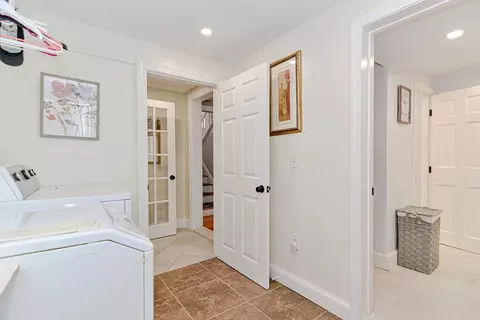 14 Crestlan Dr, Worcester, MA 01604 photo 34