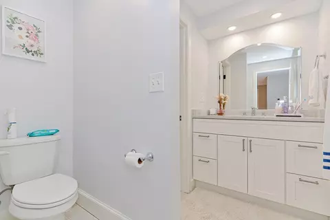 14 Crestlan Dr, Worcester, MA 01604 photo 33