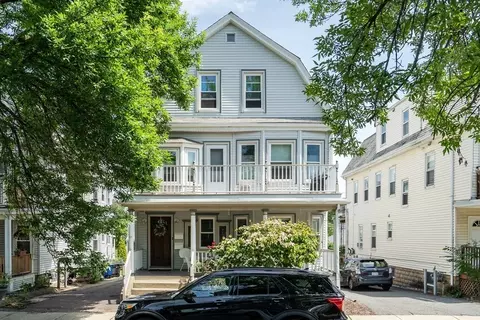 27 Ossipee Rd #1, Somerville, MA 02144