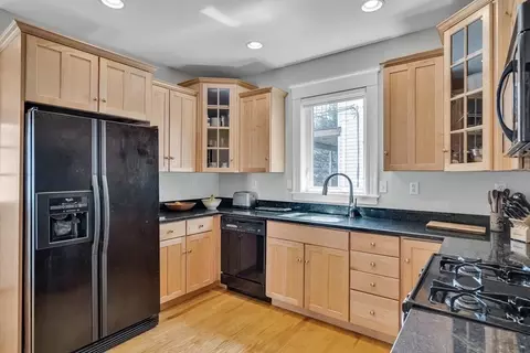 27 Ossipee Rd #1, Somerville, MA 02144 photo 15