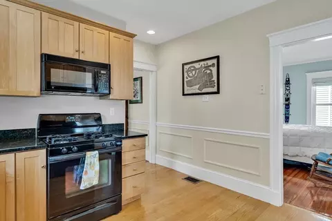 27 Ossipee Rd #1, Somerville, MA 02144 photo 17
