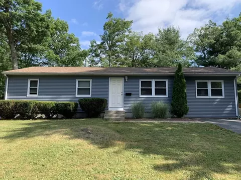 34 Portulaca Dr, Springfield, MA 01129 photo 3