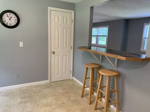 34 Portulaca Dr, Springfield, MA 01129 photo 8