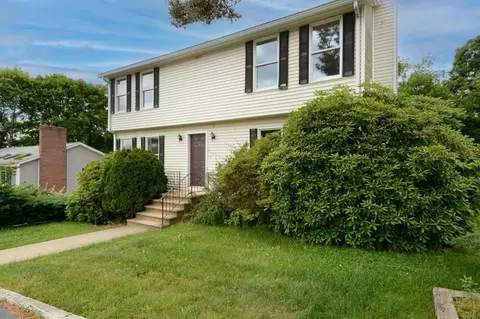 27 Longworth Rd, Worcester, MA 01602