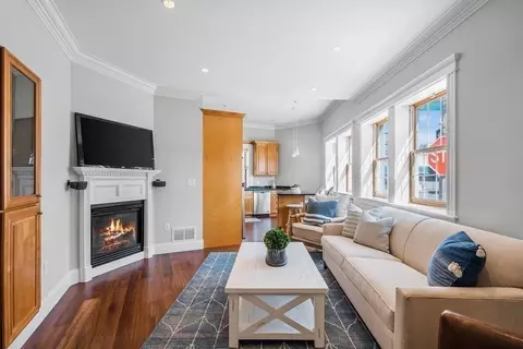 249 K St #C, Boston, MA 02127