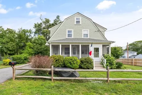 7 Charles St, Maynard, MA 01754 photo 1