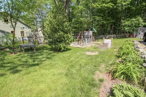 26 E High St, Avon, MA 02322 photo 37