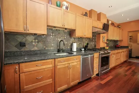 26 E High St, Avon, MA 02322 photo 6