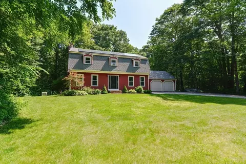 171 Oxford Rd, Charlton, MA 01507
