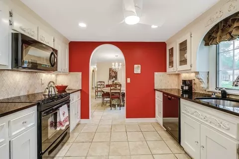 195 Sheaffer Rd, Barnstable, MA 02632 photo 12