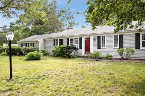195 Sheaffer Rd, Barnstable, MA 02632 photo 38