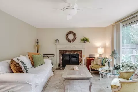 195 Sheaffer Rd, Barnstable, MA 02632 photo 6