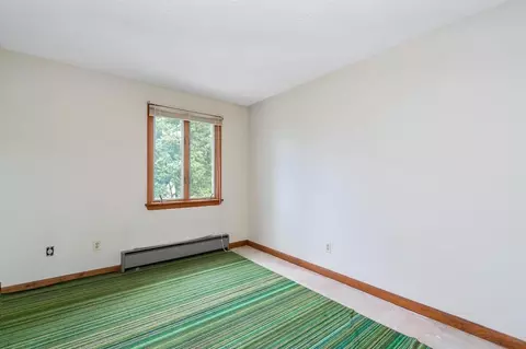 52 Moore St, Chicopee, MA 01013 photo 25
