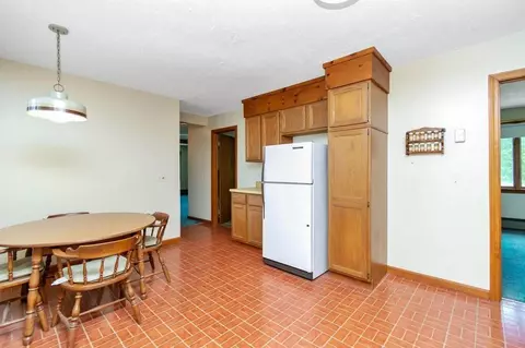 52 Moore St, Chicopee, MA 01013 photo 19