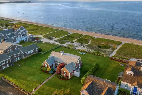103 Long Beach Rd, Barnstable, MA 02632