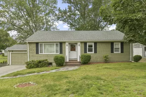 12 Ellen Rd, Stoneham, MA 02180 photo 1