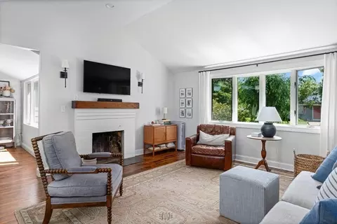 5 Worcester Rd, Sharon, MA 02067 photo 9