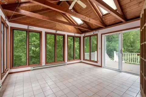 4 Pierce St, Walpole, MA 02081 photo 8