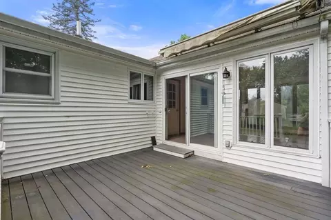4 Pierce St, Walpole, MA 02081 photo 15