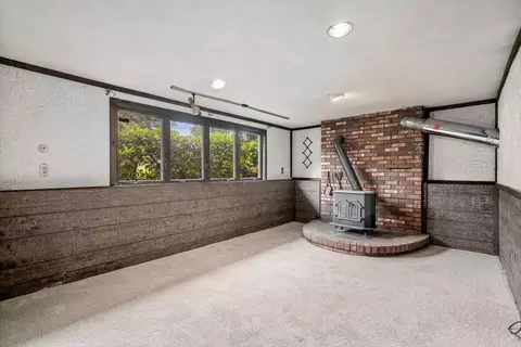 4 Pierce St, Walpole, MA 02081 photo 13