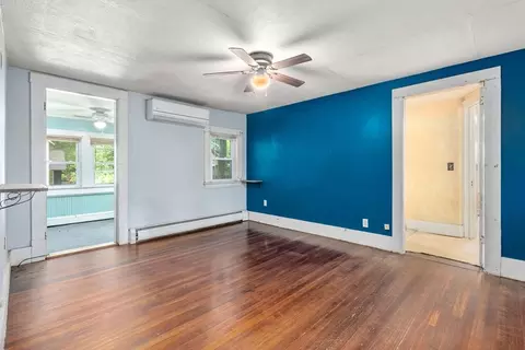 32 Undine Cir, Springfield, MA 01109 photo 13