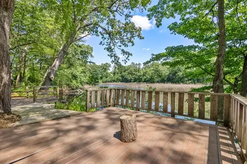 32 Undine Cir, Springfield, MA 01109 photo 30