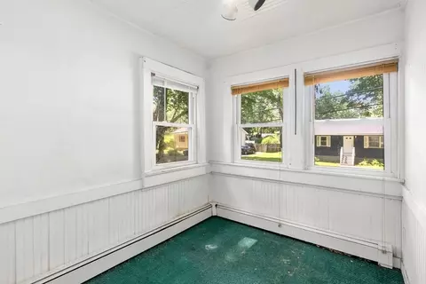 32 Undine Cir, Springfield, MA 01109 photo 25