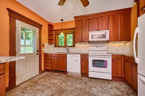 303 Main Rd, Colrain, MA 01340 photo 5