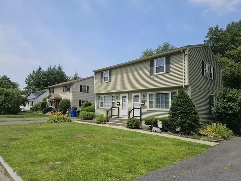 260 Roy St, Springfield, MA 01104 photo 3