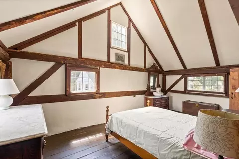 33 Leonard St, Gloucester, MA 01930 photo 17