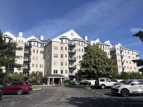 10 Seaport #2605, Quincy, MA 02171