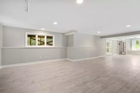 381 South St, Needham, MA 02492 photo 38