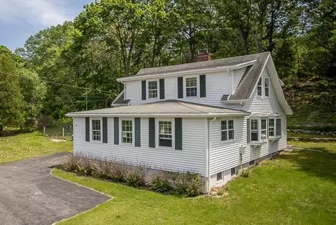 30 Riverview Rd, Gloucester, MA 01930 photo 2