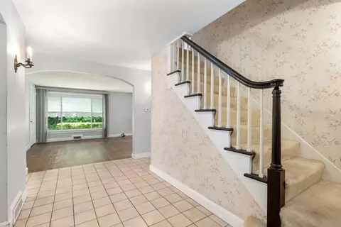 1363 Plumtree Rd, Springfield, MA 01119 photo 7
