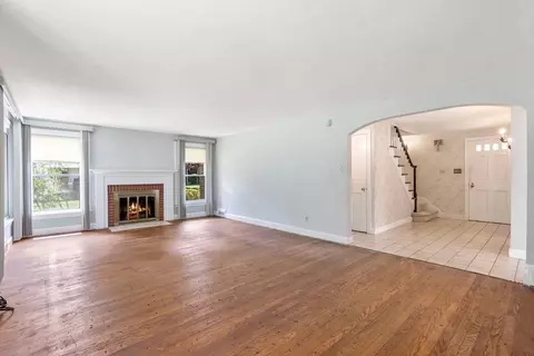 1363 Plumtree Rd, Springfield, MA 01119 photo 5