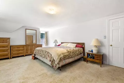 1363 Plumtree Rd, Springfield, MA 01119 photo 17
