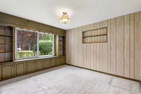 1363 Plumtree Rd, Springfield, MA 01119 photo 15