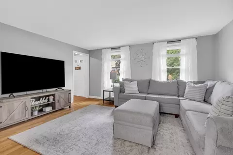 20 Hitching Post Dr, Walpole, MA 02081 photo 7