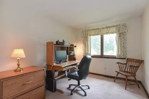 66 E Division St, Braintree, MA 02184 photo 9