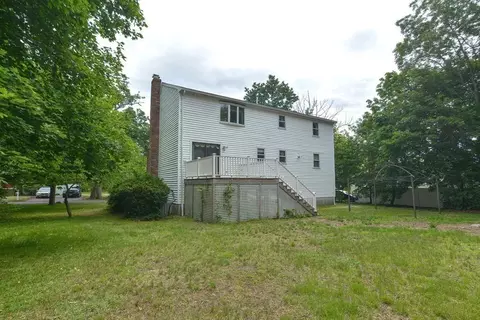 66 E Division St, Braintree, MA 02184 photo 3
