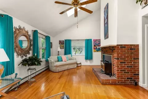 37 Wendover Rd, Worcester, MA 01606 photo 16