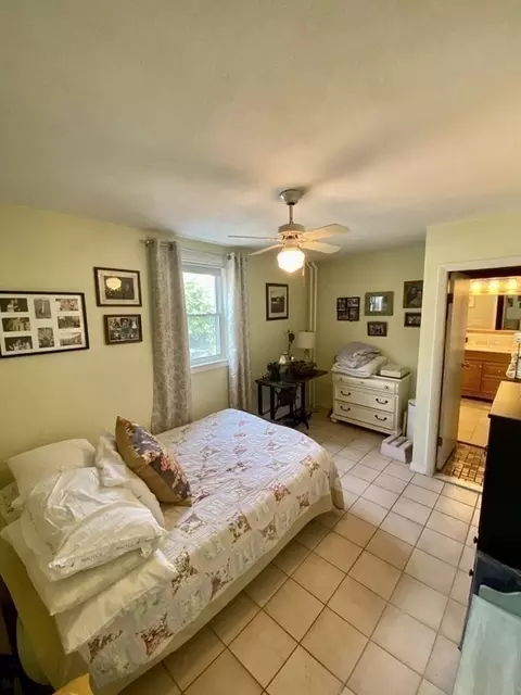 12 Baldwin Pl, Boston, MA 02135 photo 35