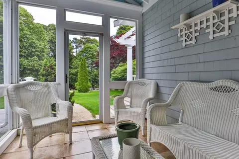 16 Long Pond Cir, Barnstable, MA 02632 photo 10