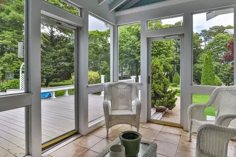 16 Long Pond Cir, Barnstable, MA 02632 photo 11