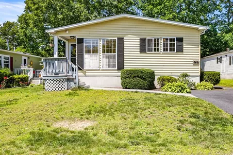 66 Leisurewood, Rockland, MA 02370