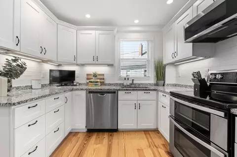 2 Park St #4, Danvers, MA 01923 photo 8